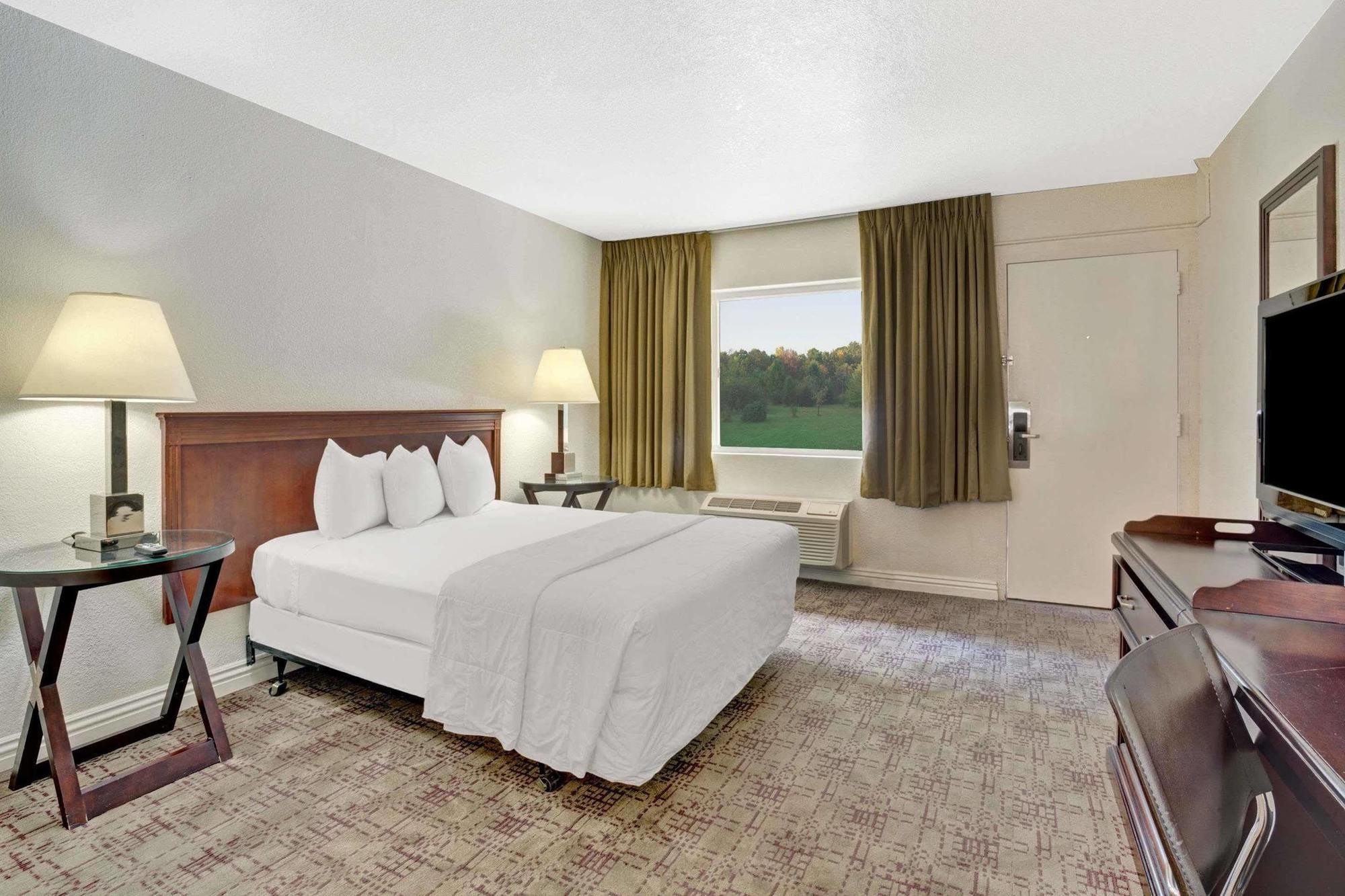 ซูเปอร์ 8 บาย วินด์แฮม ลาสเวกัส นอร์ท สตริป/เฟรมอนต์สตรีท แอเรีย Hotel ภายนอก รูปภาพ